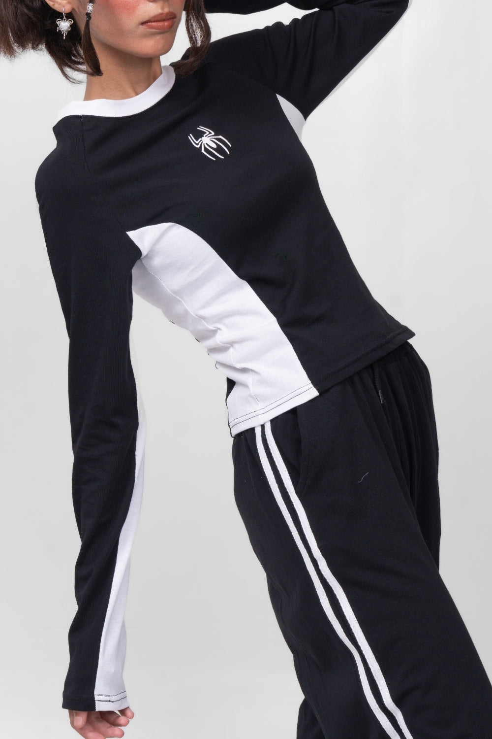 Venom Sync Top - Black