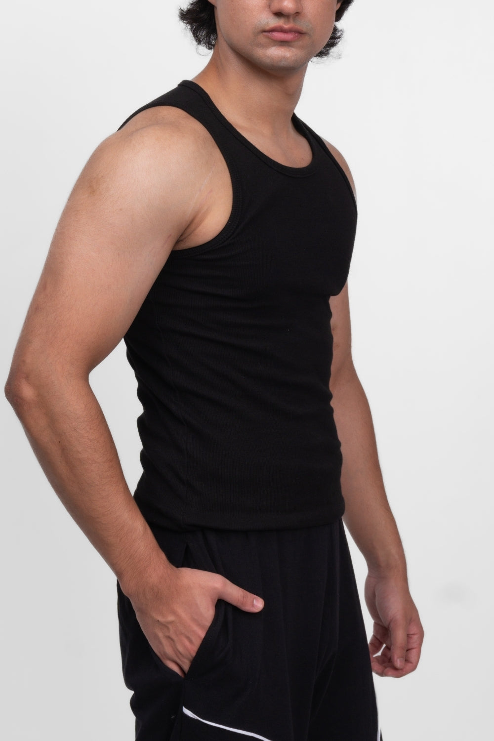 RIBBED TANK - BLACK