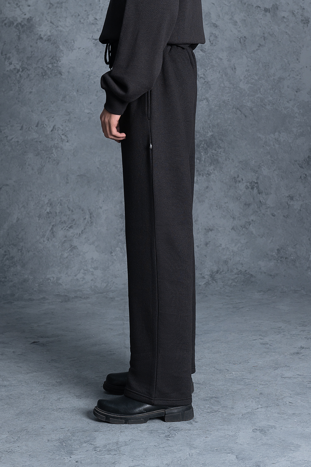 Unisex Black Basics Fleece Trouser